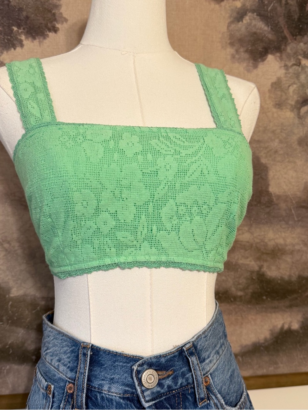 American Eagle Outfitters Lace Square-Neck Crop Tank in Mint - Picture 2 of 4